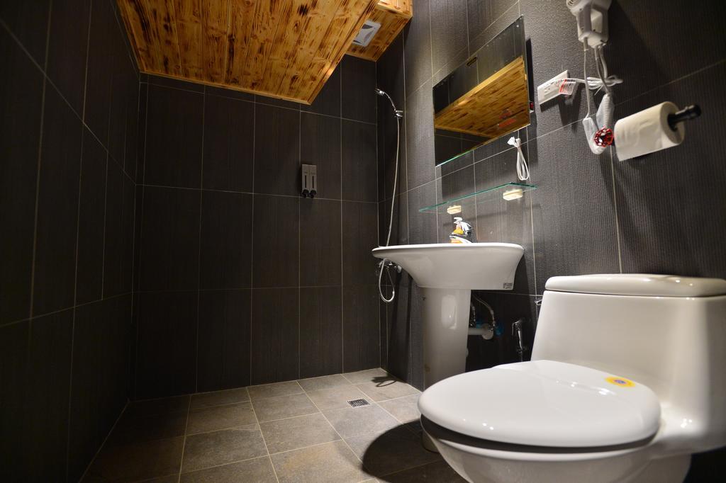 Just Walk Backpacker Hostel Hualien City Phòng bức ảnh